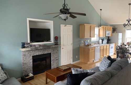 Taylorsville Cottage | 35-Lake and Bourbon Trail Getaway