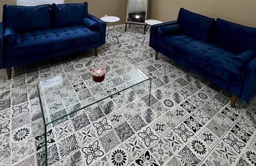 Picayune House | 35 mins to Nola, Casinos, Beaches. Sleeps 6 people.