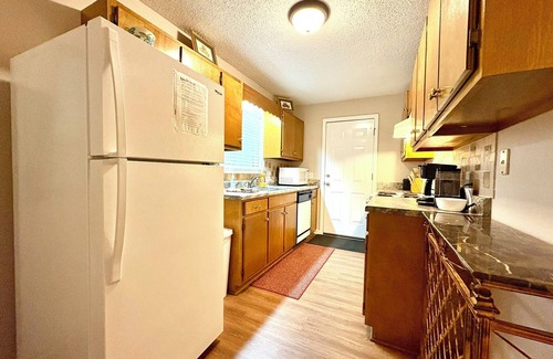 Guntersville House | 350 YARDS TO BOAT RAMP, CLOSE TO EVERYTHING