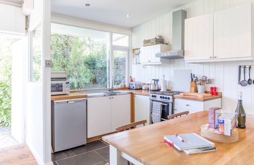 Hope-Cove Cottage | 350m from beaches, pub and charming village of Hope Cove