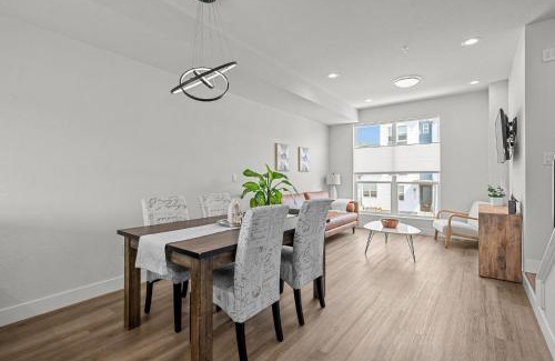Berkley House | 3534 W 63rd Ave