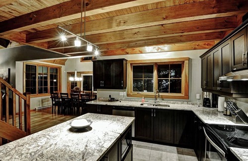 Stoneham House | 36- Chalet to rent at Stoneham (CITQ: 280825)