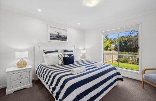 Marcoola House | 36 Petrie Avenue