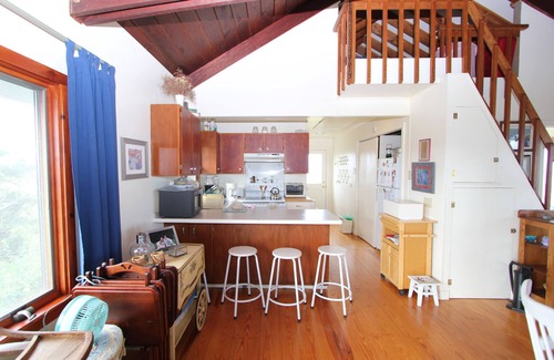 East Sandwich Cottage | 36 Salt Marsh Rd- Cozy Waterfront Cottage, Private Beach Access, Outdoor shower