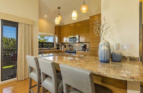 Wailea Condo | 360 Premier Ocean View! Remodeled Ekolu # 1510!