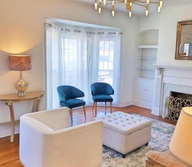 Biloxi House | 367 Porter Avenue