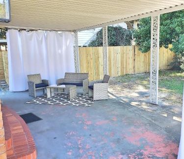Biloxi House | 367 Porter Avenue