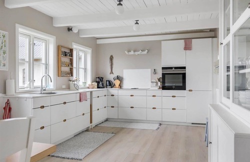 Pedersker House | 3697 Aakirkeby - Sandvejen 3