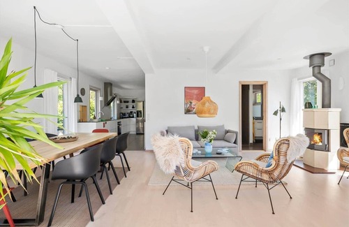 Bedegaard House | 3710 Nexø - Turistvej 11 A