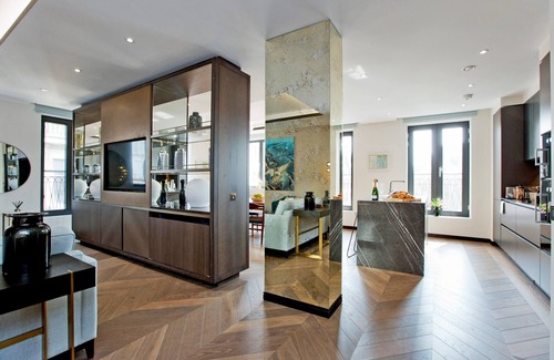 Soho Apartment | 37GS Residences