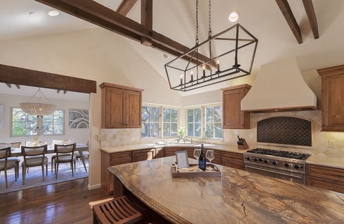 Golden Rectangle House | 3839 Lucky Lotus, Beautiful Custom Home Near Town