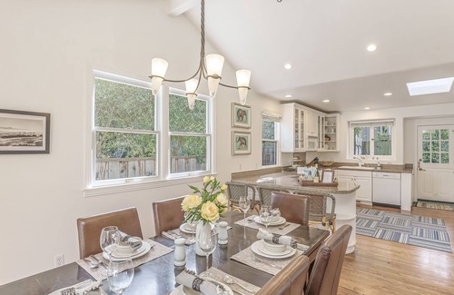 Golden Rectangle House | 3889 Enchanted Forest - Near Carmel Mission Trail