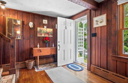 Buzzards Bay House | 39 Jefferson Shores Bourne - Vacation Bliss on Buttermilk Bay
