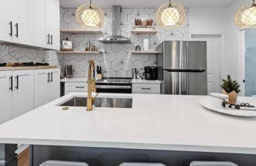 Pittsburgh House | 3B Family Downtown Suite