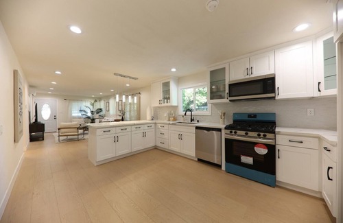 Altadena House | 3B house in charming Altadena with AC, WiFi