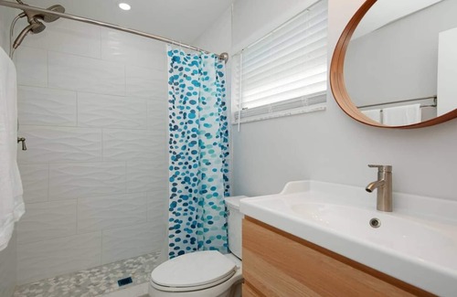Safety Harbor Apartment | 3B Newly Renovated Studio at Coastal Cottages!