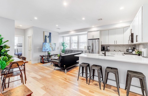 Harbor View - Orient Heights Apartment | 3BD/2BA Near Logan Airport and T 3276