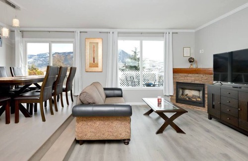 Black Mountain House | 3BD Home with Breathtaking View