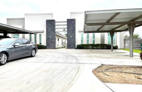 McAllen Apartment | 3BD2BATH, SUPERB LOCATION, NEAR AIRPORT, Mall