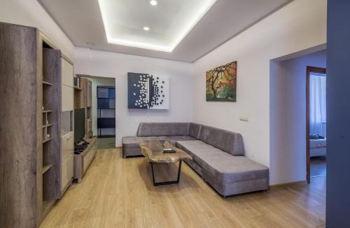 Sofia City Center Apartment | 3BDR, Top Center Retreat, Sofia Heart, FREE Parking