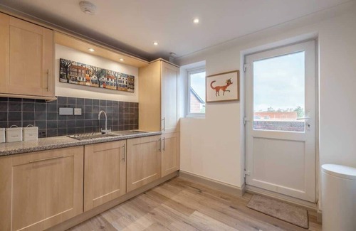 Windsor Apartment | 3Bed, 2Bath Penthouse Near Windsor & Long Walk