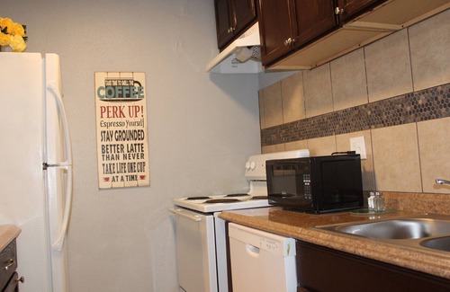 Kenner - Louis Armstrong International Airport House | 3Bed/2Bath Townhouse 5mile/Airport