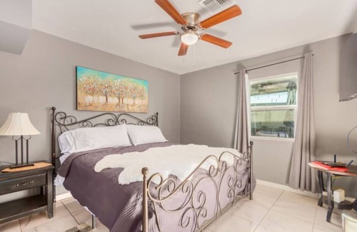 Estrella House | 3Bedroom, 2Bathrooms 5 miles from gcu