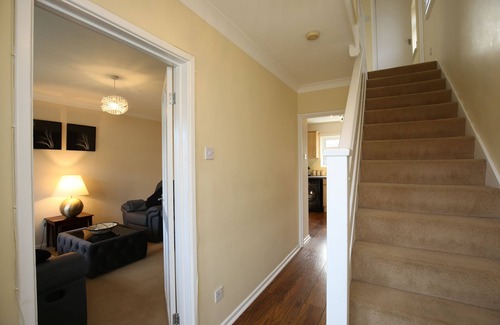 Begbroke House | 3bedroom Oxford next to Cotswold, Bleinhem, Bicester with Executive King Bed