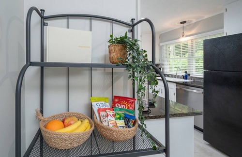 Columbus House | 3BR 2BA Ft. Moore Columbus home away from home. Great location, clean & modern