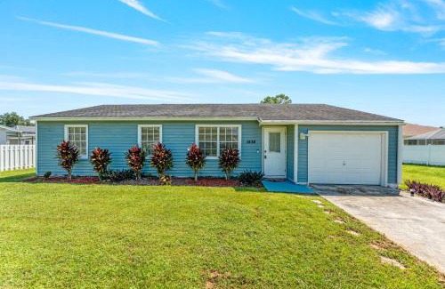 North Port House | 3BR Coastal Escape Near Beaches, Golf, Shops