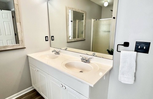 Ampere House | 3BR Columbia Retreat