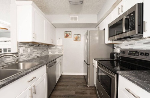 Indian Bayou Condo | 3BR Condo in Destin - Sleeps 10, Short Walk to the Beach