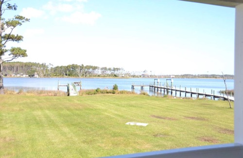 Smyrna House | 3BR Cottage|Waterfront|Wade Creek|Fishing|Boating