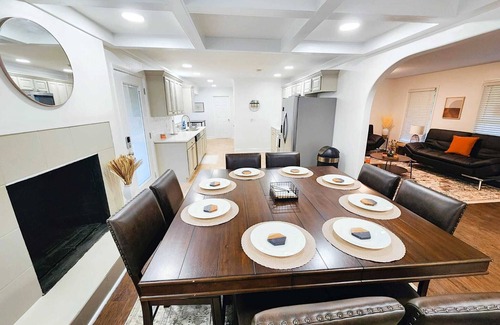 Cliftondale House | 3BR Home w/Fast Internet & Work Space near Atlanta Airport Magnolia Hill House