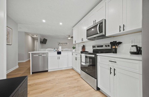 Lawrenceville Apartment | 3BR House with Patio + Sunroom + Grill