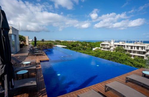 Playacar Apartment | 3BR Luxury Condo w/Private Rooftop Pool & Gym