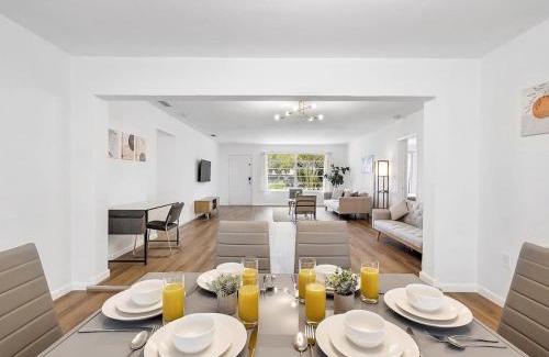Ojus House | 3BR Newly Renovated In Miami 15 Min To Beach