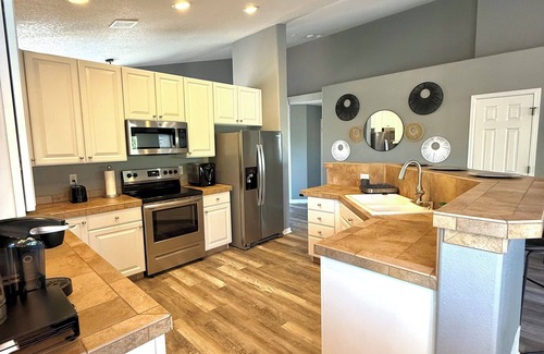 Sterling Hills House | 3BR Oasis W/Gazebo + Fire Pit