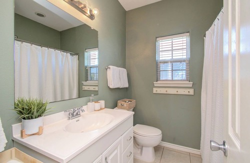 Terramar Beach House | 3Br Ocean/Bay Views - Walk to the Beach!