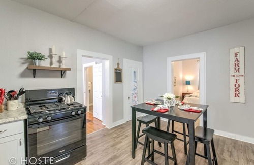 Central Colorado Springs House | 3BR Of Downtown King Bed, Dining, Has It All!