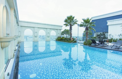Bach Dang Riverside Apartment | 3BR penthouse ★ crazy view, free rooftop pool, gym
