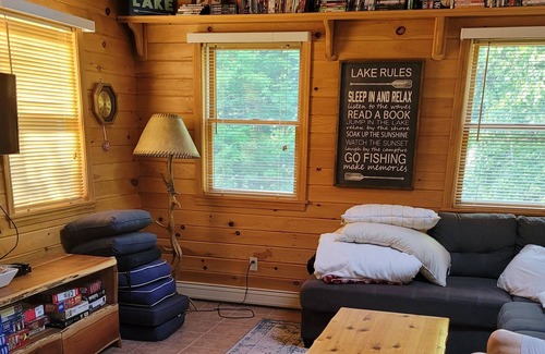 Washington House | 3BR Private Vacay Mountain / Lakehouse, Ski, Lg Parking