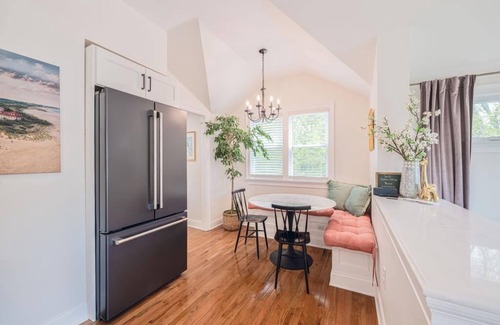 West Cape May House | 3BR Secluded Gem | Chic Design | Modern Amenities