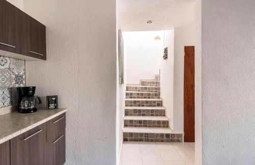 Downtown Cancun House | 3BR+Studio Rooftop Bar/3 min to beach/Ferry!