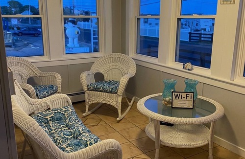Westerly House | 3BR Vacation House w/Private Beach across the street