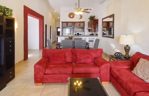Playacar Fase I Condo | 3BR w/Pool and Beach Access - Xaman Ha 7122