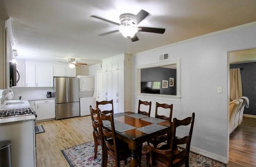 Windsor Forest House | 3BR Windsor Forest Home, Short Drive to Downtown