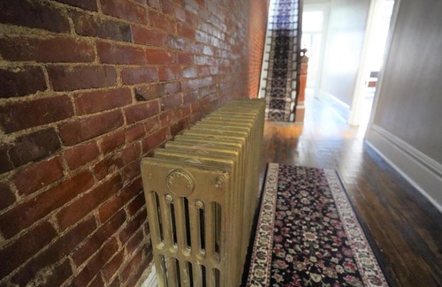 South Side Flats Apartment | 3E *Historic Gem* Heart of Southside-Sleeps 10