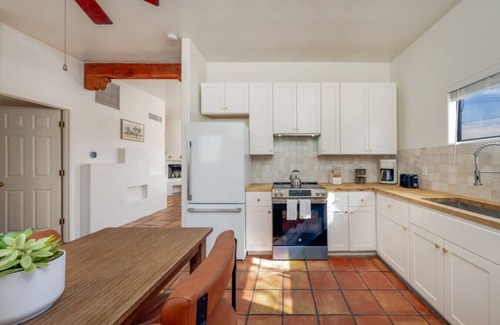 Tucson House | 3rd St Compound (Kathryn & Joey)