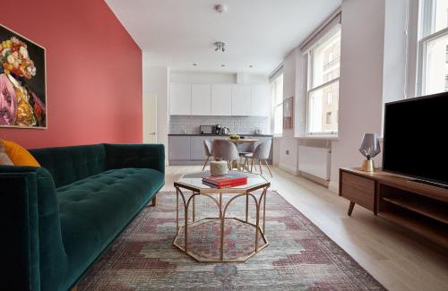 Holborn and Covent Garden House | 3VH Virginia House, 31 Bloomsbury Way by City Living London